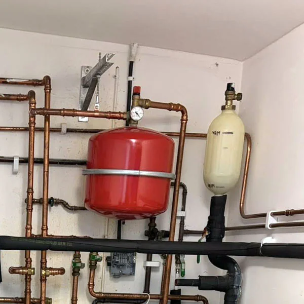Service och reparation av värmepump
